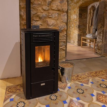 Empordanna, Apartamento Con Encanto En El Corazon Del Emporda Torroella de Montgrí Екстериор снимка