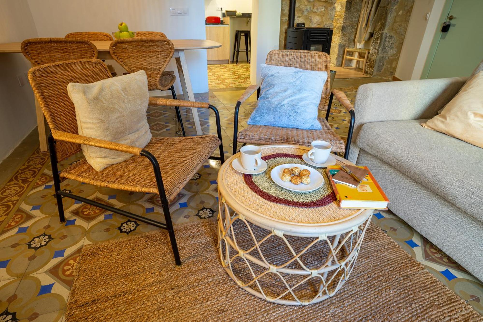 Empordanna, Apartamento Con Encanto En El Corazon Del Emporda Torroella de Montgrí Екстериор снимка