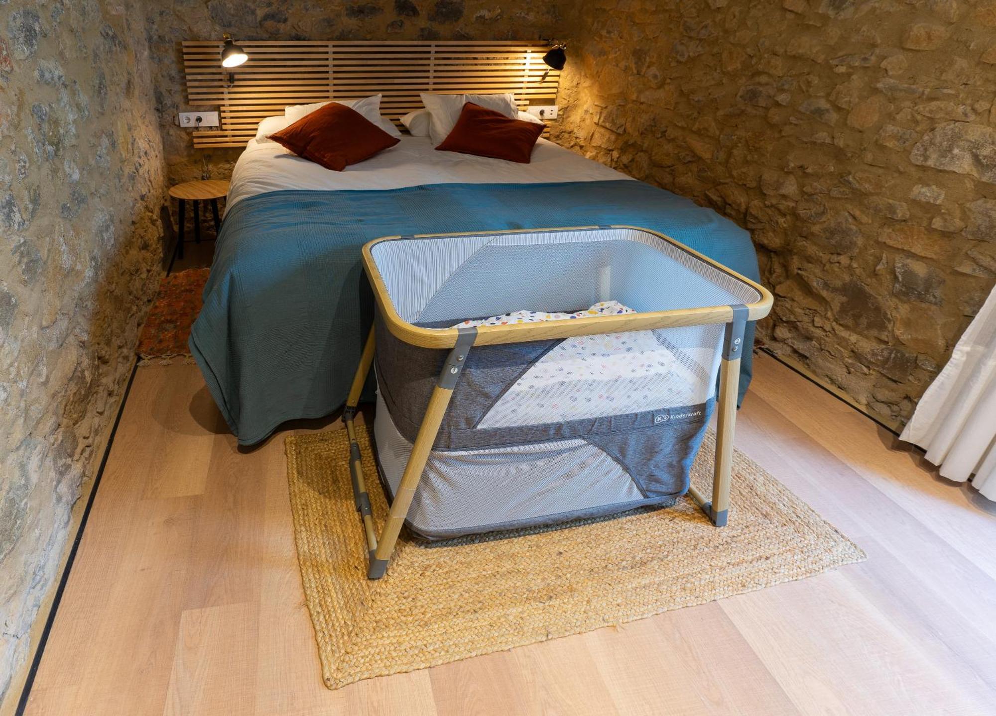 Empordanna, Apartamento Con Encanto En El Corazon Del Emporda Torroella de Montgrí Екстериор снимка
